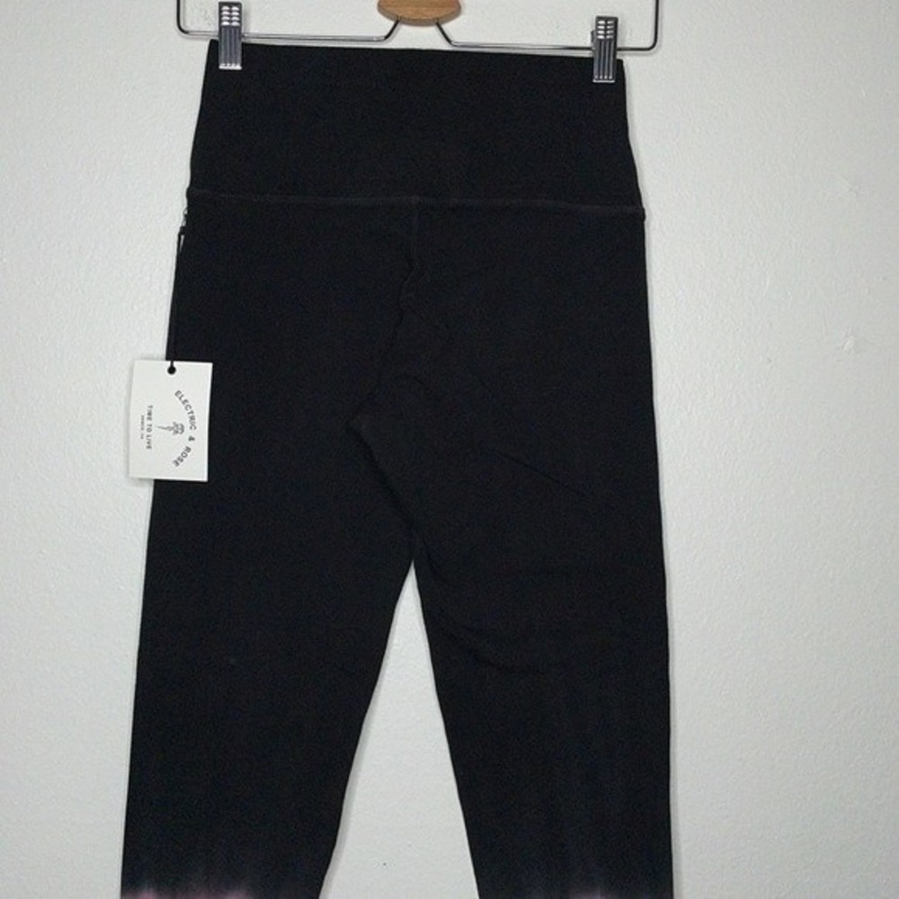 Electric & Rose Womens Sz Large Sunset Legging in Onyx & Pink - Picture 6 of 8